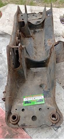 Viga de suspensão traseira (plataforma veicular) 20150SA000 Subaru