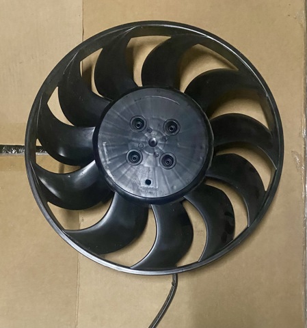 Difusor do radiador de esfriamento, montado com motor e roda de aletas 9826929880 Peugeot/Citroen