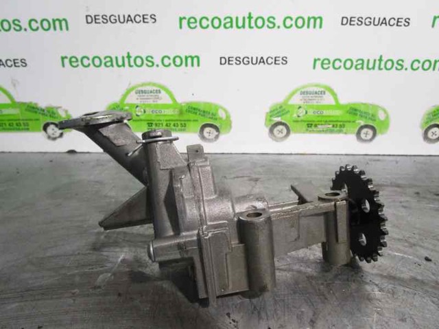 Compre 7700600251 Renault (RVI) Bomba de óleo
