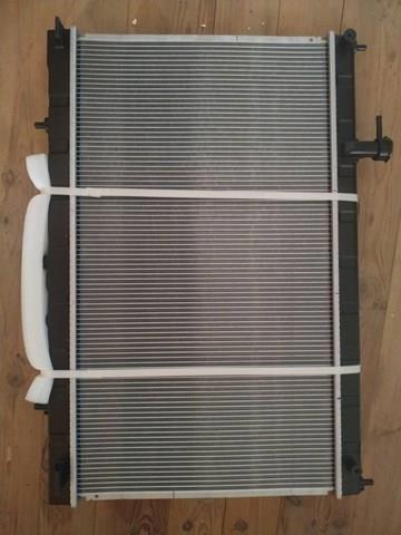 Radiador de esfriamento de motor 27X1081 Polcar