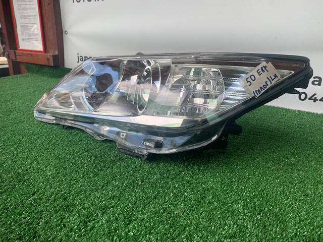 Luz esquerda 8117033841 Toyota