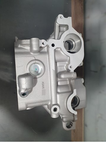 6640160001 Ssang Yong Cabeça de motor (CBC)