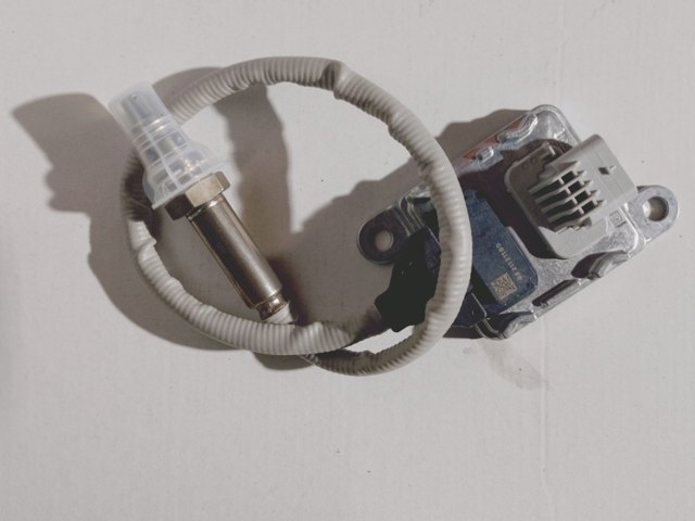 Sensor de óxidos de nitrogênio NOX Renault (RVI) 227909665R preço, a partir de 347,66 USD