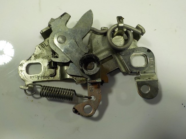 Fecho da capota Peugeot 3008 II MC, MR, MJ, M4