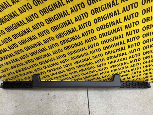 Compre 865622W000 Hyundai/Kia Grelha central do pára-choque dianteiro