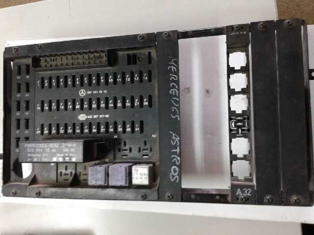 0015430615 Mercedes Unidade de dispositivos de segurança