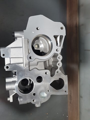 1104100Q1G Nissan/Infiniti Cabeça de motor (CBC)