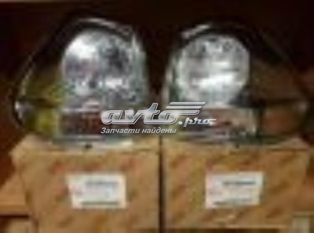 Lanterna traseira esquerda externa 8156148061 Toyota