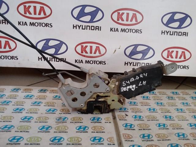 Compre Fecho da porta dianteira esquerda Subaru Forester 2