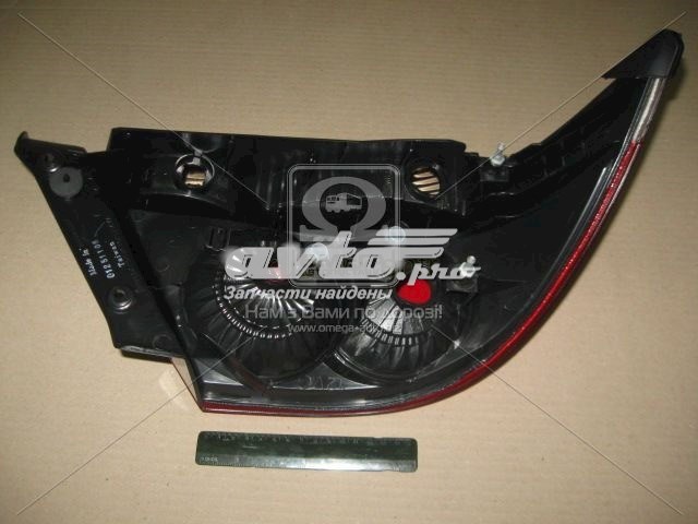 Lanterna traseira direita TYC 11A659012B