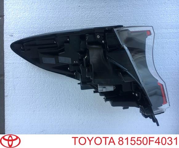 Lanterna traseira direita externa 81550F4031 Toyota