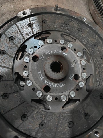 Kit de embraiagem (3 peças) 9678013980 Peugeot/Citroen