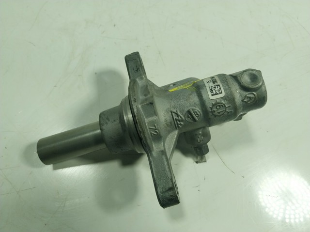 Cilindro mestre do freio 460113328R Renault (RVI)