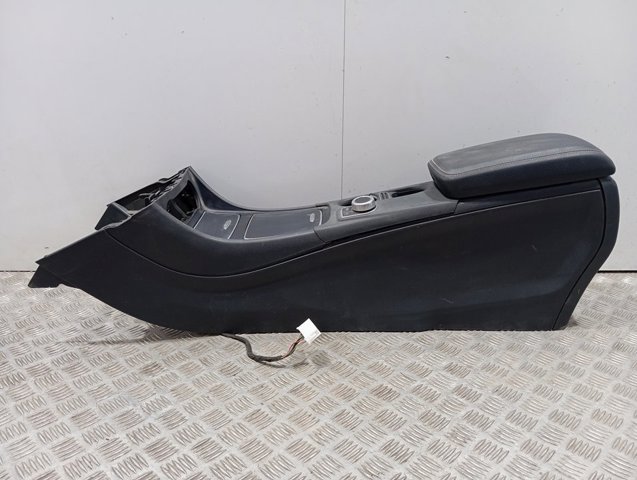 A1766804400 Mercedes 