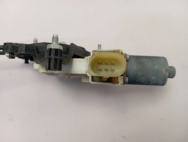70460310 BMW 