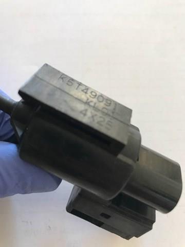 Válvula de comutação do sistema de fornecimento de ar Mitsubishi K5T49091