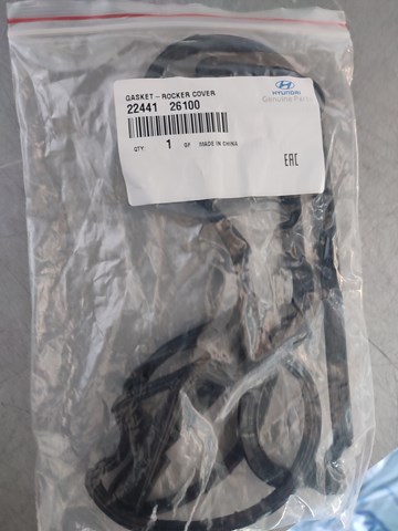 Compre 2244126100 Hyundai/Kia Vedante de tampa de válvulas de motor