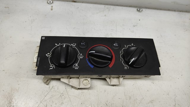 N2385001 Renault (RVI) 