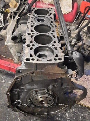  Motor montado Volkswagen Transporter T4 сaixa (70A, 70H, 7DA, 7DH) (1990 - 2003) T4