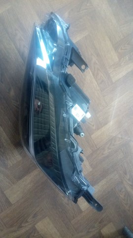 Compre 811500DP50 Toyota Luz esquerda