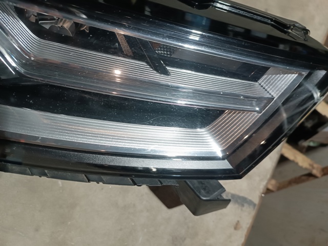 Compre 4M0941006B VAG Luz direita