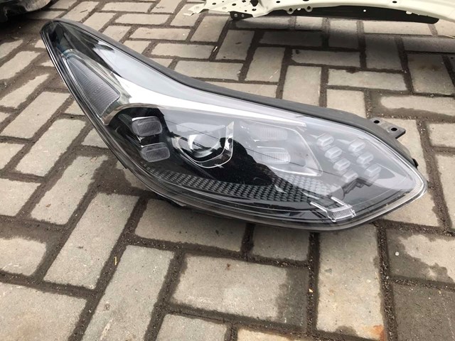 Compre 92102F1500 Hyundai/Kia Luz direita