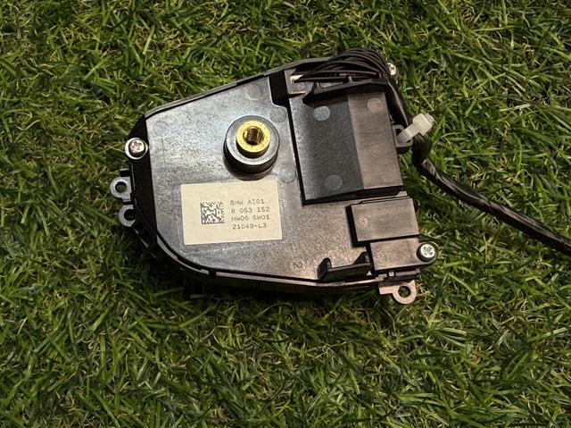61318053152 BMW 