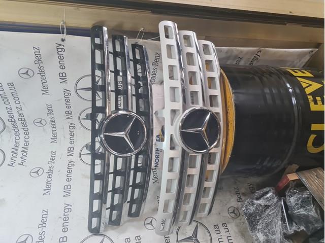 Grelha do radiador Mercedes ML/GLE  W164