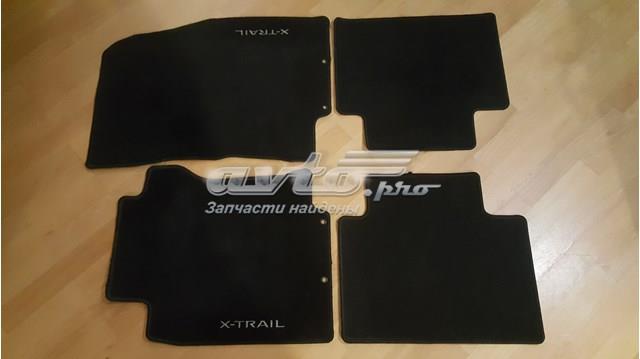 Tapetes dianteiros + traseiros, kit Nissan/Infiniti KE7456F001 preço, a partir de 72,21 USD