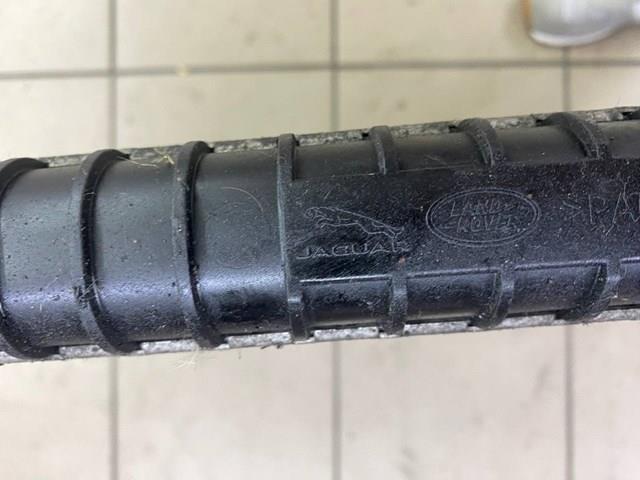 Radiador de esfriamento de motor Jaguar HK838005DB preço, a partir de 279,10 USD