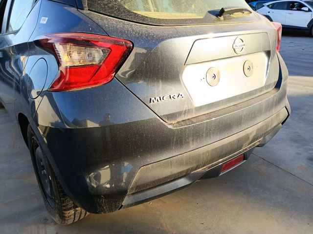 Pára-choque traseiro Nissan/Infiniti 85022HM10A