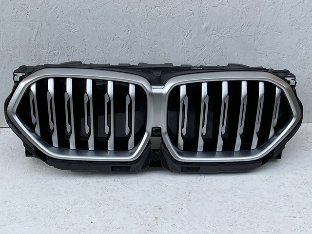 Perciana do radiador de esfriamento BMW 9447386 preço, a partir de 657,57 USD