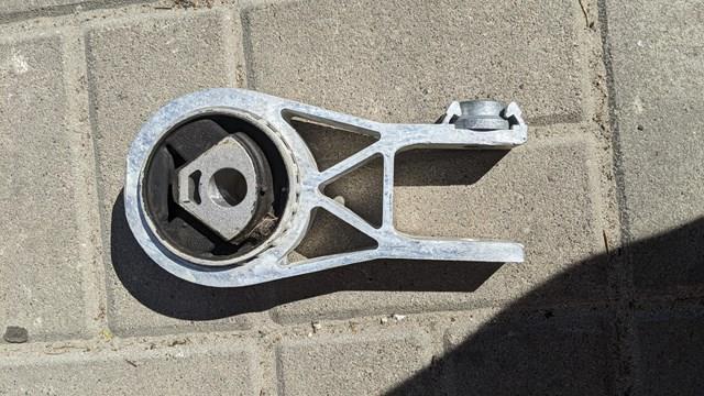 Coxim (suporte) inferior de motor Peugeot/Citroen 1638149180 preço, a partir de 59,08 USD