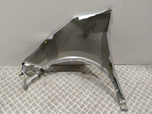 53811F4050 Toyota Pára-lama dianteiro direito