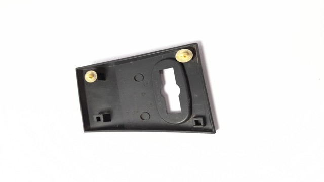 Compre A9066901282 Mercedes Placa sobreposta externa central direita de suporte de carroçaria