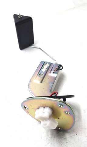Compre Q2120352 Q-fix Sensor do nível de combustível no tanque