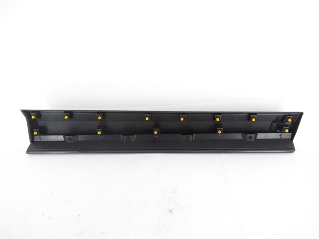 Placa sobreposta da porta dianteira esquerda TK4851RB0B Mazda