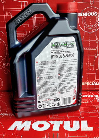 110665 Motul Óleo para motor