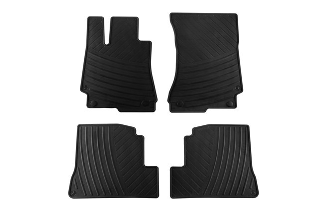B67812042 Mercedes Tapetes dianteiros + traseiros, kit