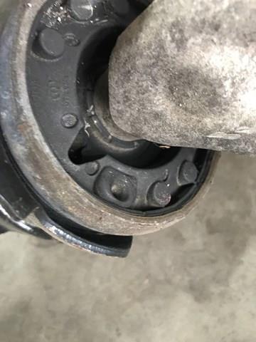 Compre BJ323A052 Land Rover 