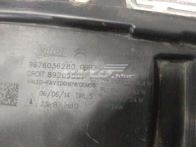 Compre 9676036280 Peugeot/Citroen Luzes máximas direitas