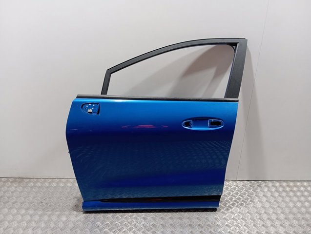 Compre Porta dianteira esquerda Ford Puma 