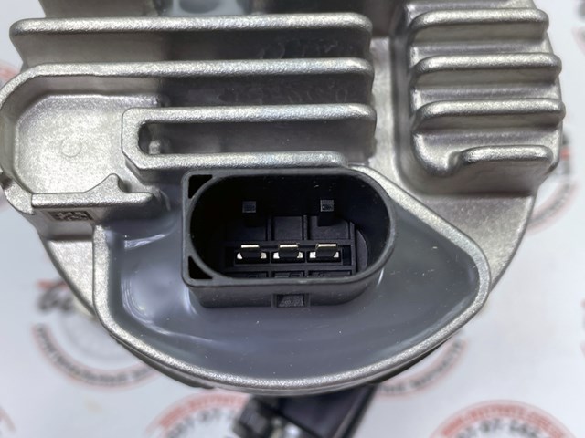 000500650080 Mercedes Bomba de água (bomba) de esfriamento, adicional elétrica