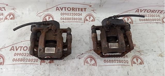 Suporte do freio traseiro direito Peugeot/Citroen AD777015