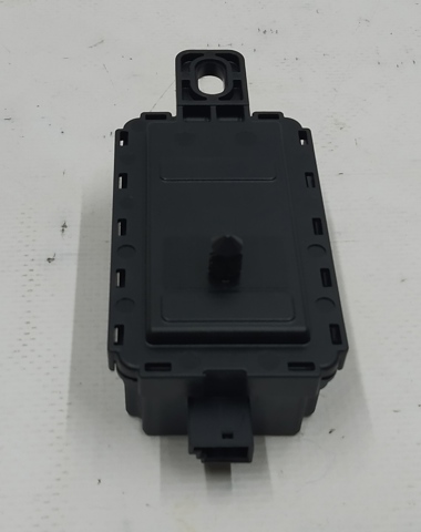 931908102 BMW 
