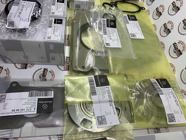 Compre A2720300613 Mercedes Kit de vedantes de motor completo