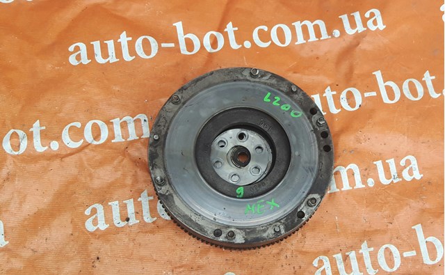 Volante de motor Mitsubishi 1120A075 preço, a partir de 525,24 USD