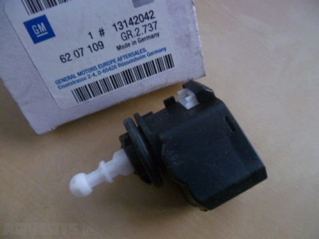 Corretor da luz 13142042 General Motors