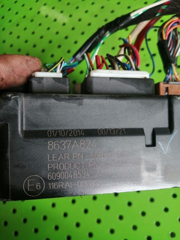 8637A824 Mitsubishi Unidade de dispositivos de segurança