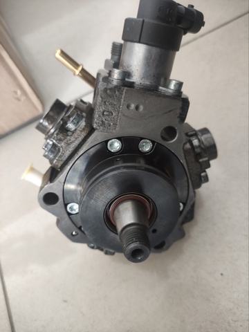Compre 167001810R Renault (RVI) Bomba de combustível de pressão alta